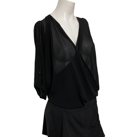 IZ Byer Woman’s Black Sheer Top with Cream Color Lace Roll Tab Sleeves  Jr Sz M - Picture 6 of 12